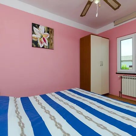 Apartment Luka Rogoznica (Sibenik-Knin)