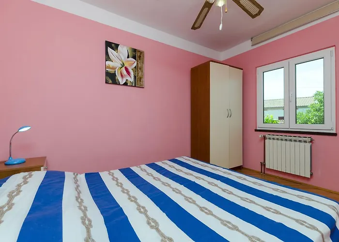 Apartman Luka Rogoznica