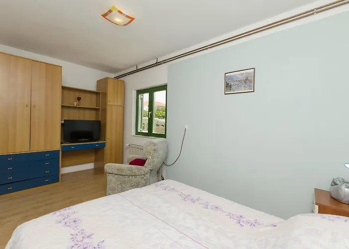 Luka * Rogoznica (Sibenik-Knin)